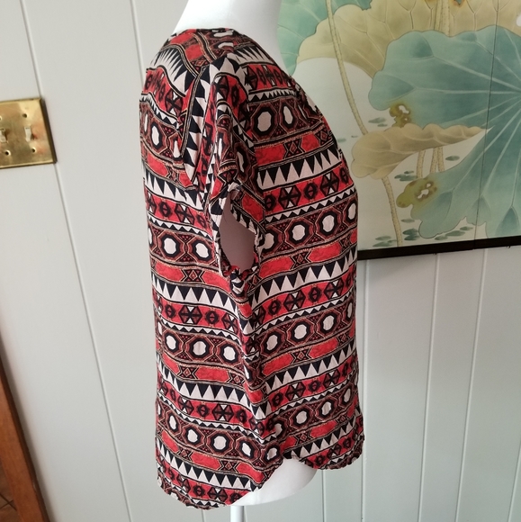 H&M Top - Picture 3 of 5